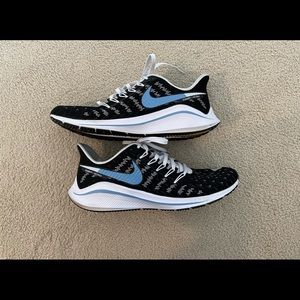 Nike Women’s Vomero Zoom running shoes size 10